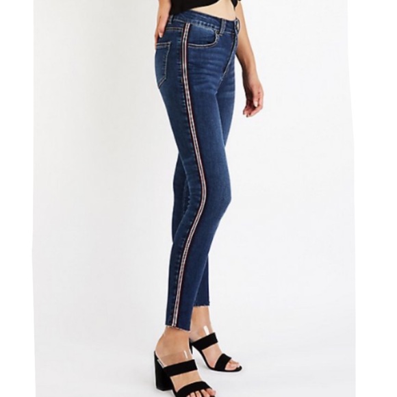 Denim - Cute Skinny Jeans with Racer Stripe